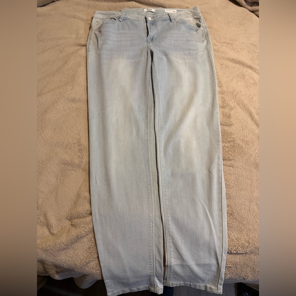 Kensie knockout skinny mid rise jeans